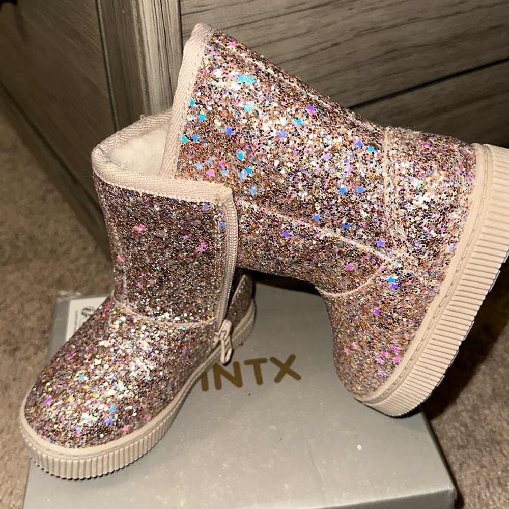 Cat & jack glitter boots size 5